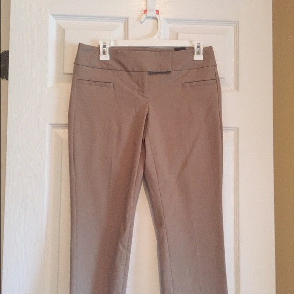 Limited Beige Capris