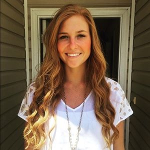 Meet your Posher, Ana