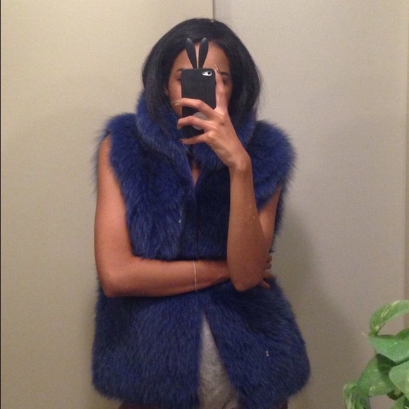 vintage zip up blue/red mink vests