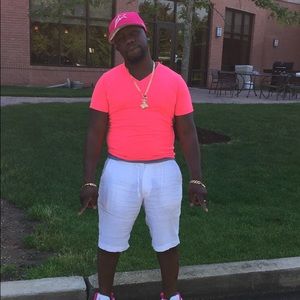 Meet your Posher, Gregory