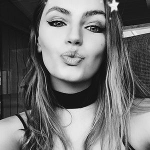 Meet your Posher, Ali