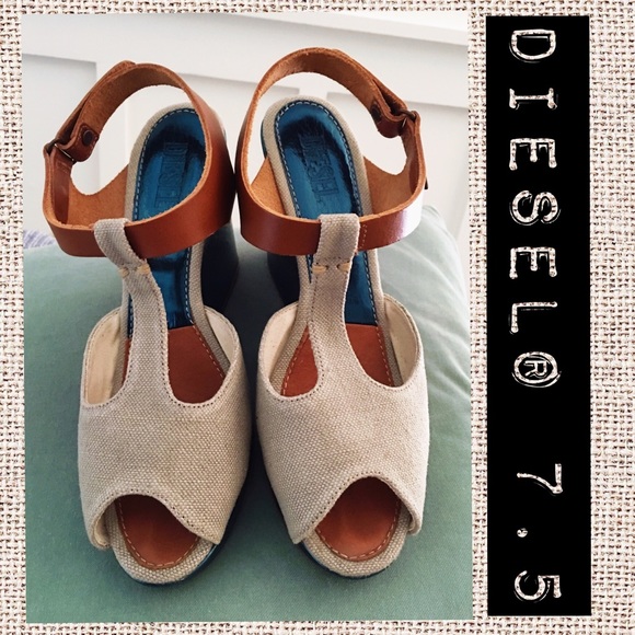 DIESEL Leather & Canvas T Strap Peep-Wedge - Picture 4 of 5