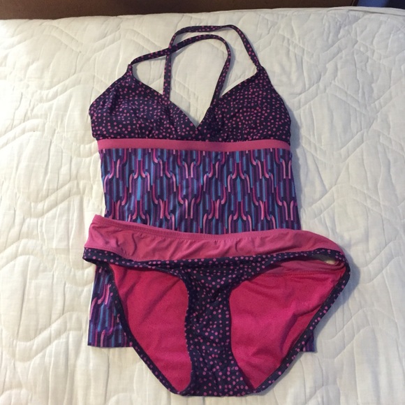 Title Nine Tankini Top and Bottoms