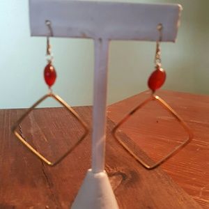 Gold filled dangling earrings with carnelion