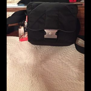 Manfrotto Bella IV DSLR camera bag. LAST CHANCE!