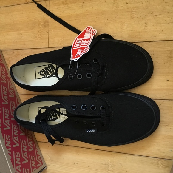 ON SALE All Black Classic Vans