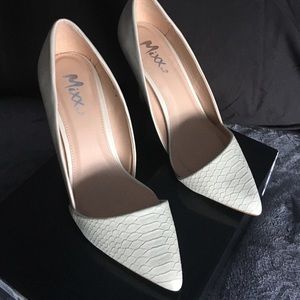 Mixx Schuz pumps