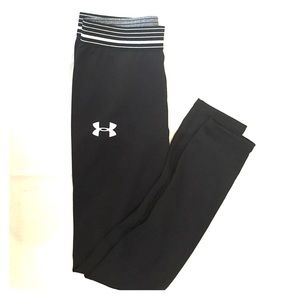 NEW Under Armour Girl's Legging