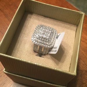 Beautiful cock tail ring, engagement, or bridal