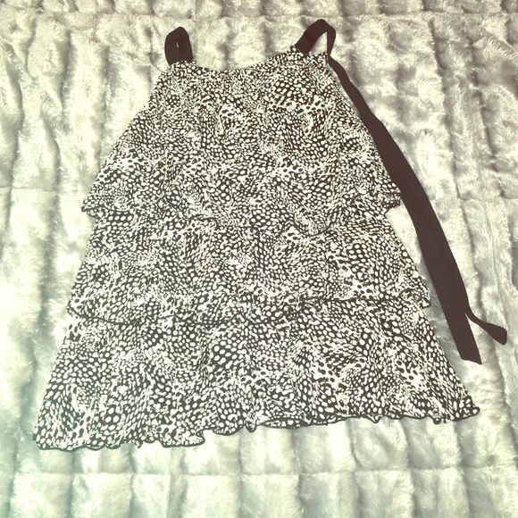 Black & White dressy tank