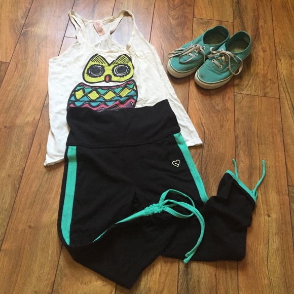 New without tags AEROPOSTALE workout cropped pant