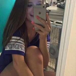 Meet your Posher, Lexie