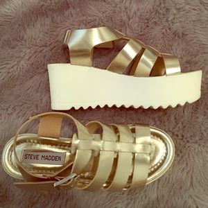 Steve Madden platform wedges
