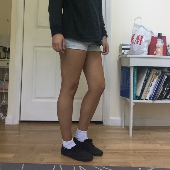 Black keds low cut