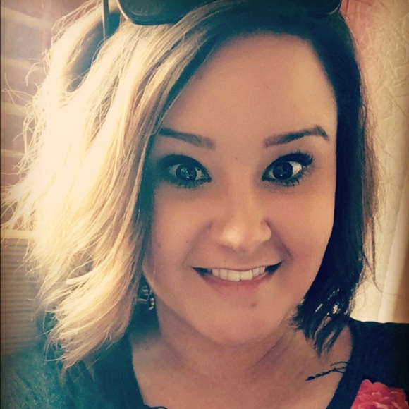 Meet your posher - Picture 4 of 4