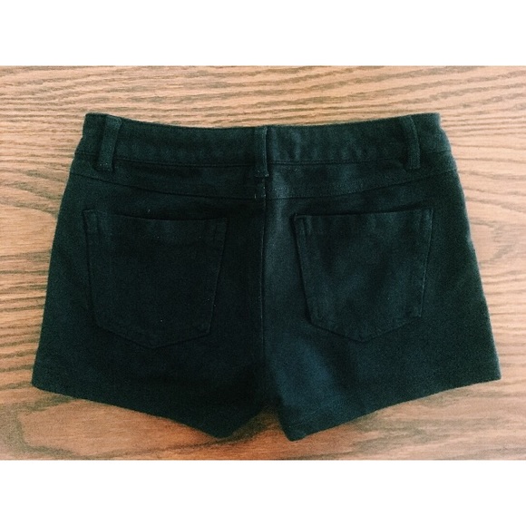 Active brand shorts from H&M - Picture 2 of 2