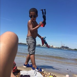 Meet your Posher, Eli