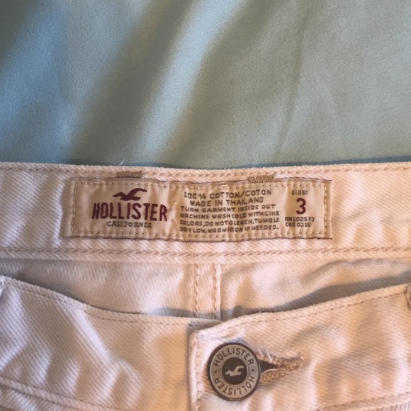 Hollister denim shorts - Picture 3 of 3