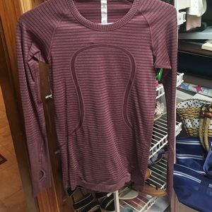 Long sleeve lululemon shirt