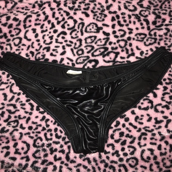 Scrunch Bottoms