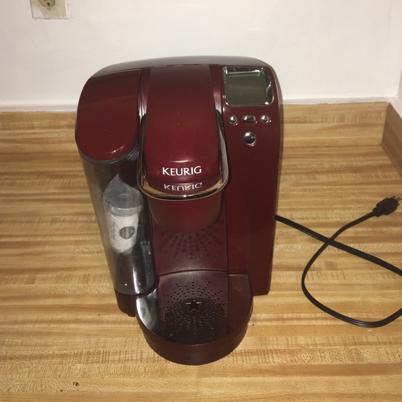 Keurig coffee maker with water filter starter kit
