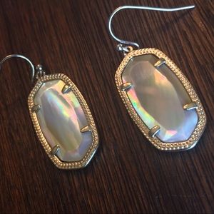 Rose gold with brown pearl Danis