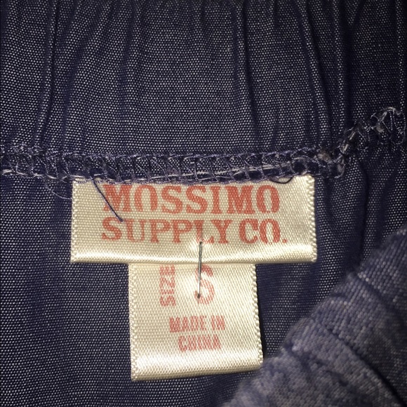 Cute Jean romper - Picture 3 of 3