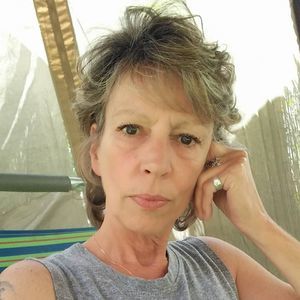 Meet your Posher, Skylar