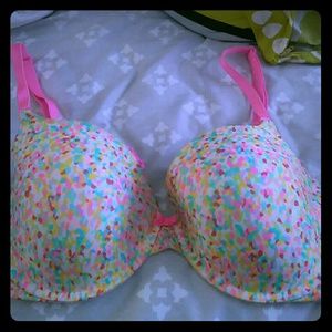 38 DD Demi Victoria Secret Bra
