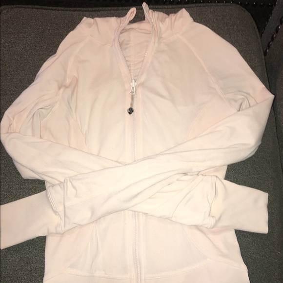 Lululemon REVERSIBLE In Flux jacket!!