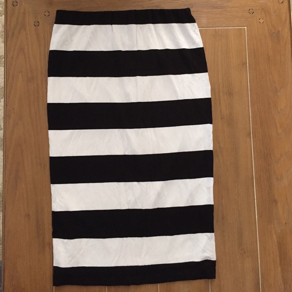 Striped black and white Skirt