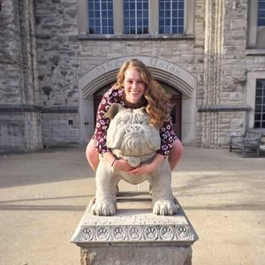 Meet your Posher, Caroline