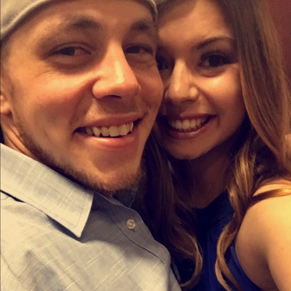 Meet your Posher, Karlena! - Picture 2 of 3