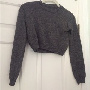 Closet clearance sale 🎉Brandy Grey crop sweater