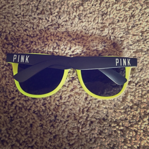 Victoria's Secret Pink Spring Break Sunglasses