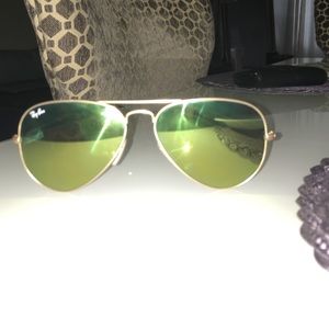 Authentic Ray ban gold Frame aviator