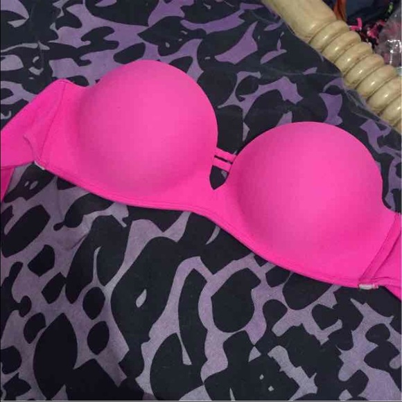 Bombshell bikini top