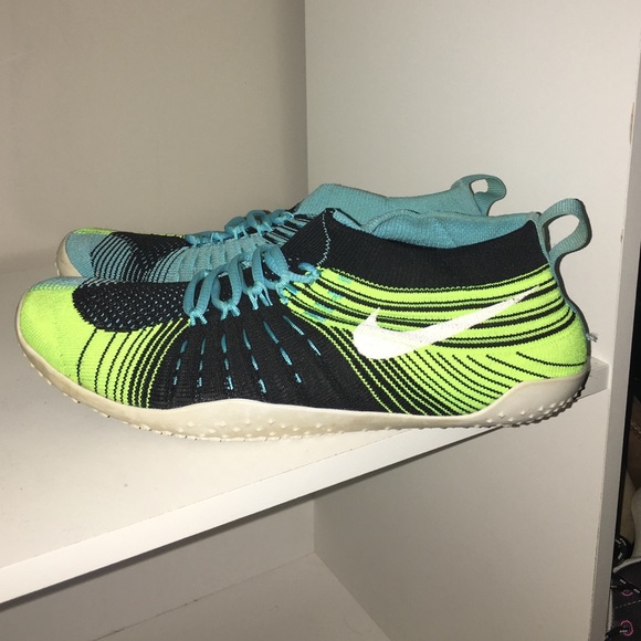 NIKE Hyperfeel gym shoes