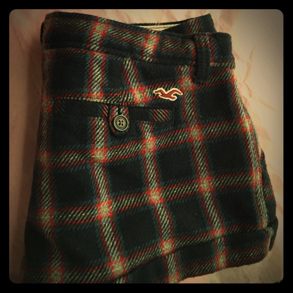 Classy , pleated shorts