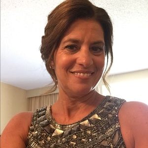 Meet your Posher, Laurie