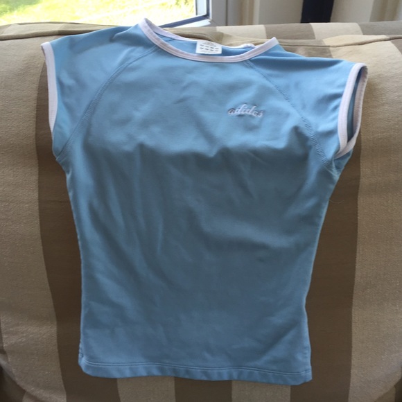 Adidas cap sleeve stretch workout top NWOT