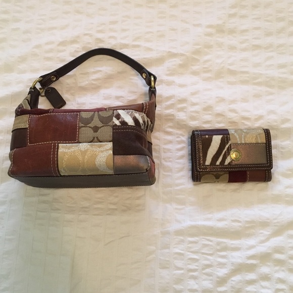 Coach purse and wallet set