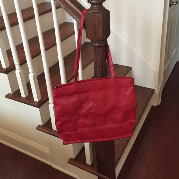 Red tote - Picture 3 of 4