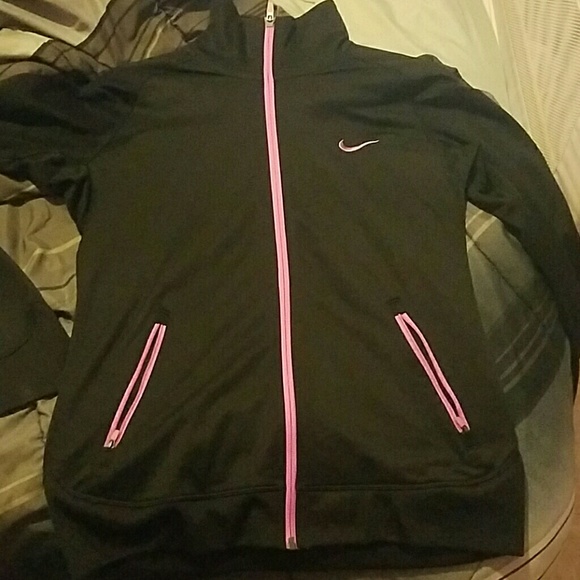 Nike dri-fit jacket