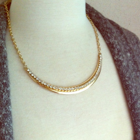 80s gold and crystal necklace