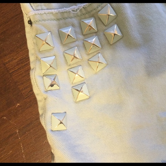 *SOLD* Studded BDG cut offs - Picture 4 of 4