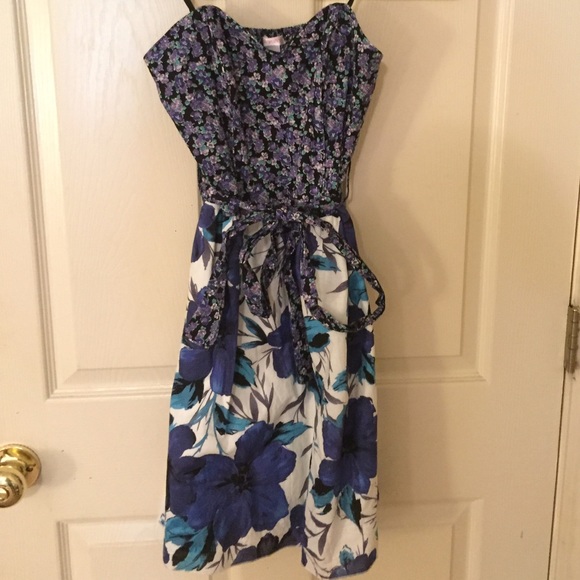 Cute floral strapless dress