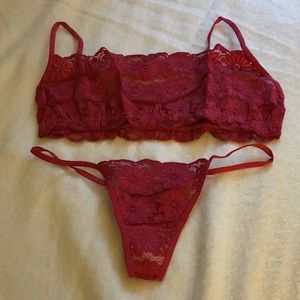4/$30 Lace Set 🎈