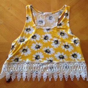 Yellow and White Daisy Tank Top