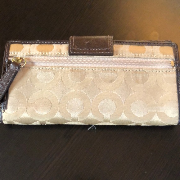 Coach Wallet - Picture 3 of 3